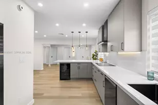 1178 Grant St, Hollywood, FL 33019 - Photo 11