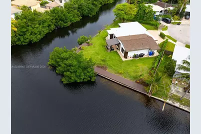 1178 Grant St, Hollywood, FL 33019 - Photo 49