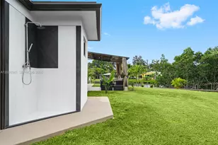 1178 Grant St, Hollywood, FL 33019 - Photo 25