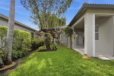 19308 Stonebrook St, Weston, FL 33332 - Photo 55