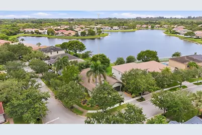 19308 Stonebrook St, Weston, FL 33332 - Photo 59