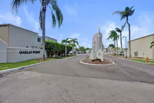 4555 SW 68th Ct Cir, Miami, FL 33155 - Photo 61