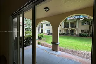 2492 Centergate Dr, Miramar, FL 33025 - Photo 15