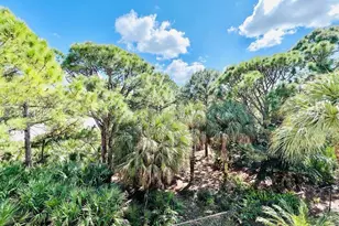 2304 E Myrtlewood Cir E, Palm Beach Gardens, FL 33418 - Photo 17