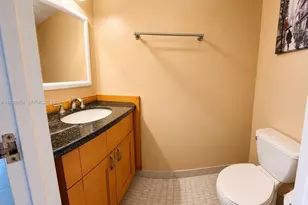 1000 Parkview Dr, Hallandale Beach, FL 33009 - Photo 9
