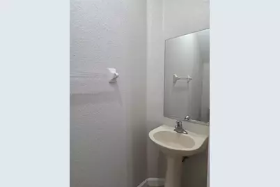6453 Catalina Ln, Tamarac, FL 33321 - Photo 11