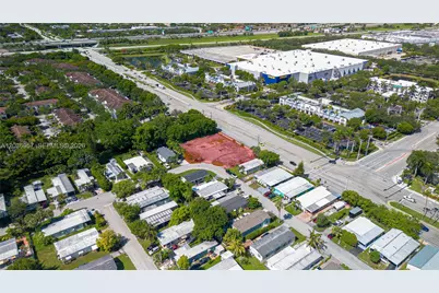 311 NW 135th Way, Plantation, FL 33325 - Photo 11