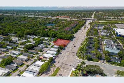311 NW 135th Way, Plantation, FL 33325 - Photo 13