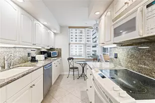 4280 Galt Ocean Dr, Fort Lauderdale, FL 33308 - Photo 11