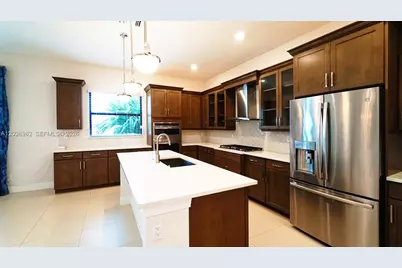 8725 Parkland Bay Dr, Parkland, FL 33076 - Photo 33