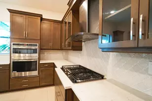8725 Parkland Bay Dr, Parkland, FL 33076 - Photo 35