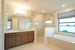 8725 Parkland Bay Dr, Parkland, FL 33076 - Photo 45