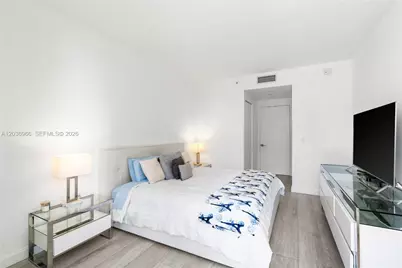 55 SW 9th St #1904, Miami, FL 33130 - Photo 37