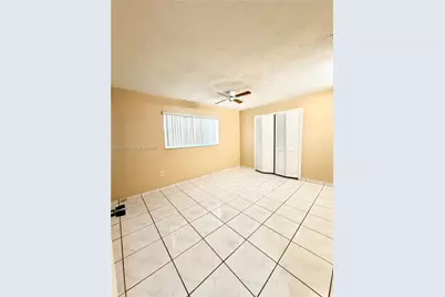 731 NW 84th Ave, Pembroke Pines, FL 33024 - Photo 7