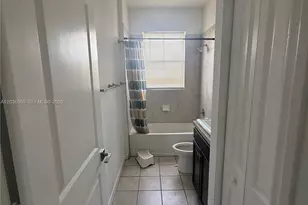 24360 SW 117th Ave, Homestead, FL 33032 - Photo 9