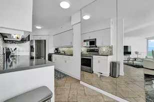 16400 Collins Ave, Sunny Isles Beach, FL 33160 - Photo 7