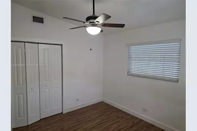 621 SW 64 Way, Pembroke Pines, FL 33023 - Photo 15