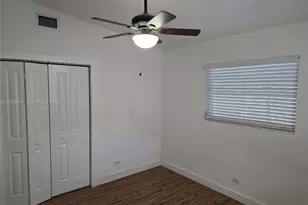 621 SW 64th Way, Pembroke Pines, FL 33023 - Photo 15