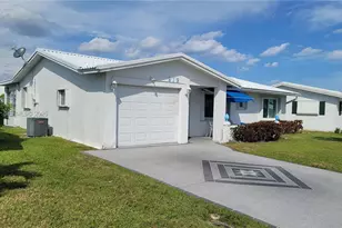913 SW 3rd Ave, Boynton Beach, FL 33426 - Photo 3
