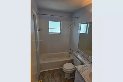 913 SW 3rd Ave, Boynton Beach, FL 33426 - Photo 21