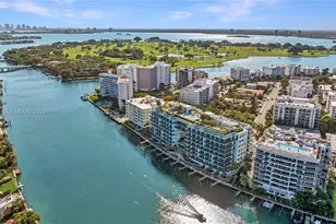 9221 E Bay Harbor Dr, Bay Harbor Islands, FL 33154 - Photo 27