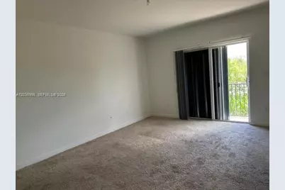 754 SE 19th St, Homestead, FL 33034 - Photo 9