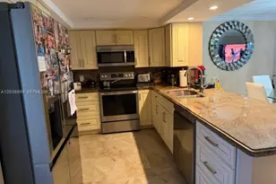 101 SE 3rd Ave, Dania Beach, FL 33004 - Photo 3