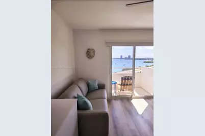 7904 West Dr #1011, North Bay Village, FL 33141 - Photo 5