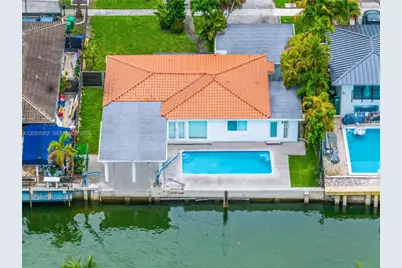 1161 NE 86th St, Miami, FL 33138 - Photo 5