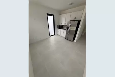 30940 SW 192nd Ave #B, Homestead, FL 33030 - Photo 3