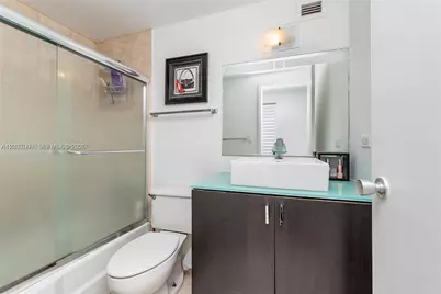905 Brickell Bay Dr #623, Miami, FL 33131 - Photo 15