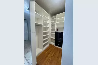 905 Brickell Bay Dr #623, Miami, FL 33131 - Photo 27