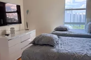 3370 Hidden Bay Dr, Aventura, FL 33180 - Photo 21