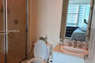 3370 Hidden Bay Dr, Aventura, FL 33180 - Photo 29
