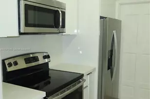 2765 NW 212th St, Miami Gardens, FL 33056 - Photo 9