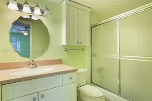 7 Westwood Ave, Tequesta, FL 33469 - Photo 23