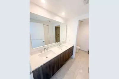488 NE 18th St #3102, Miami, FL 33132 - Photo 9