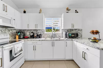 13572 SW 285th Ter, Homestead, FL 33033 - Photo 15