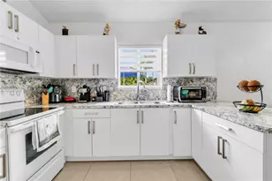 13572 SW 285th Terrace, Homestead, FL 33033 - Photo 15