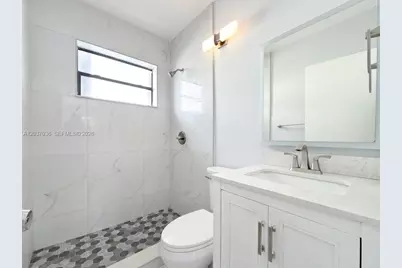 1010 Opa Locka Blvd #3, Opa-Locka, FL 33054 - Photo 11