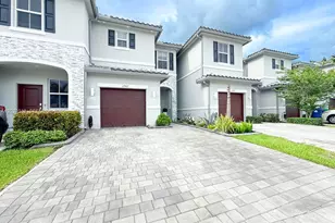 11967 NW 46th St, Coral Springs, FL 33076 - Photo 3