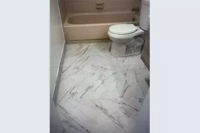 17000 NW 67th Ave #445, Hialeah, FL 33015 - Photo 5