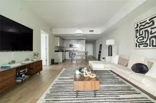 1010 Brickell Ave, Miami, FL 33131 - Photo 7