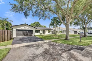 5112 SW 87th Ave, Cooper City, FL 33328 - Photo 5