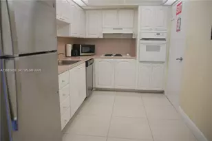 4001 S Ocean Dr, Hollywood, FL 33019 - Photo 11