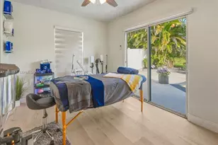 8580 NW 20th Ct, Sunrise, FL 33322 - Photo 25