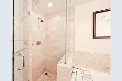 1435 Brickell Ave #3412, Miami, FL 33131 - Photo 13
