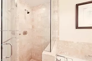 1435 Brickell Ave, Miami, FL 33131 - Photo 13