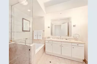 1435 Brickell Ave #3412, Miami, FL 33131 - Photo 11
