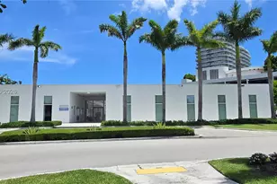 14951 Royal Oaks Ln, North Miami, FL 33181 - Photo 57
